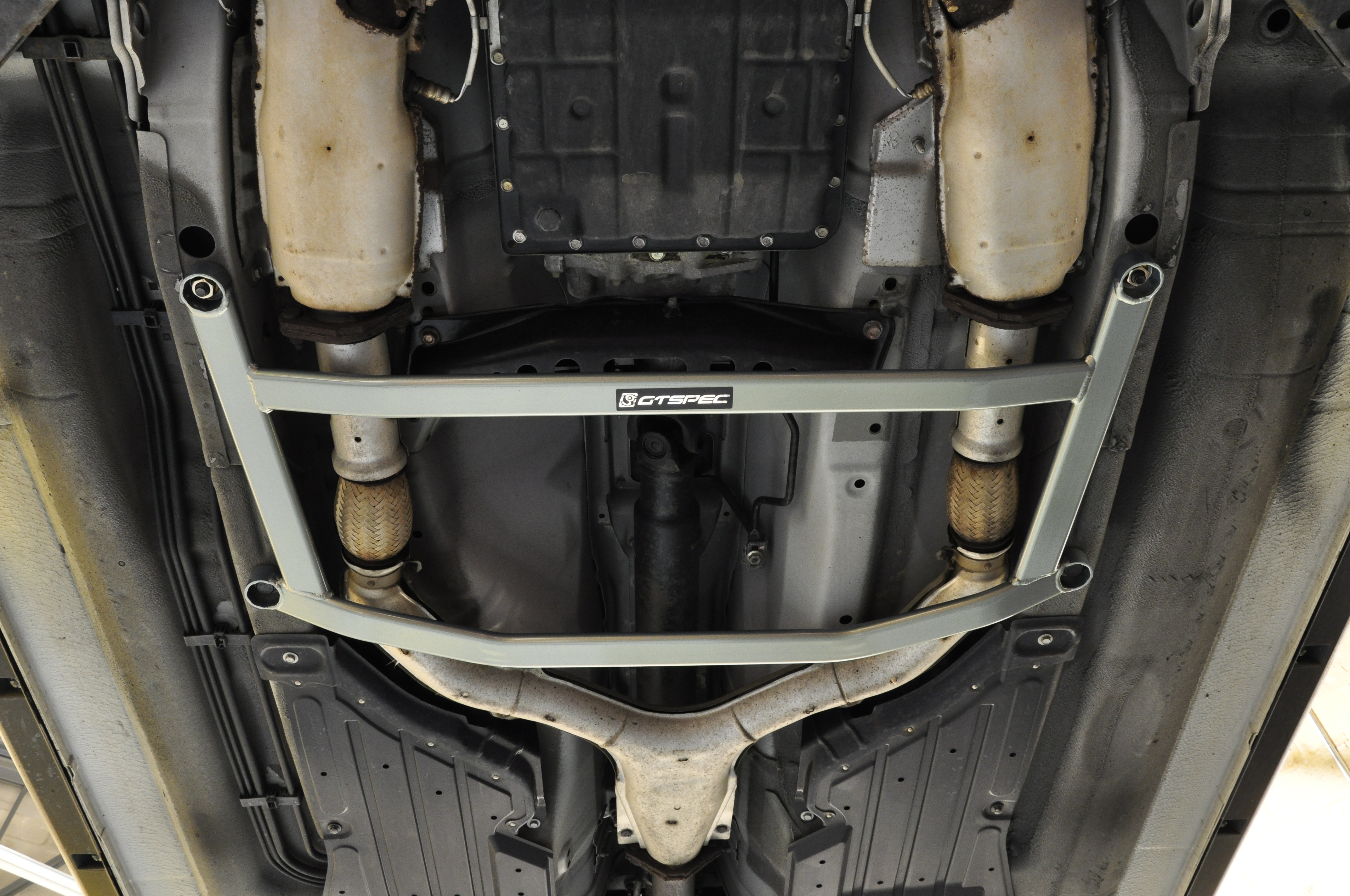 GTSPEC Mid Chassis Reinforcement Brace Infiniti FX35 / FX45 Nissan