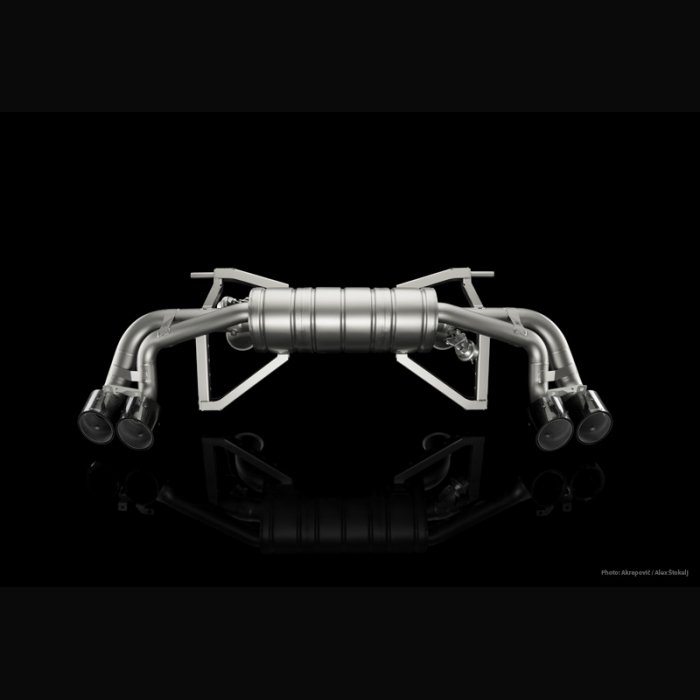 Akrapovic 09-14 Lamborghini Gallardo LP 550-2 Coupe Tail Pipe Set (Carbon)