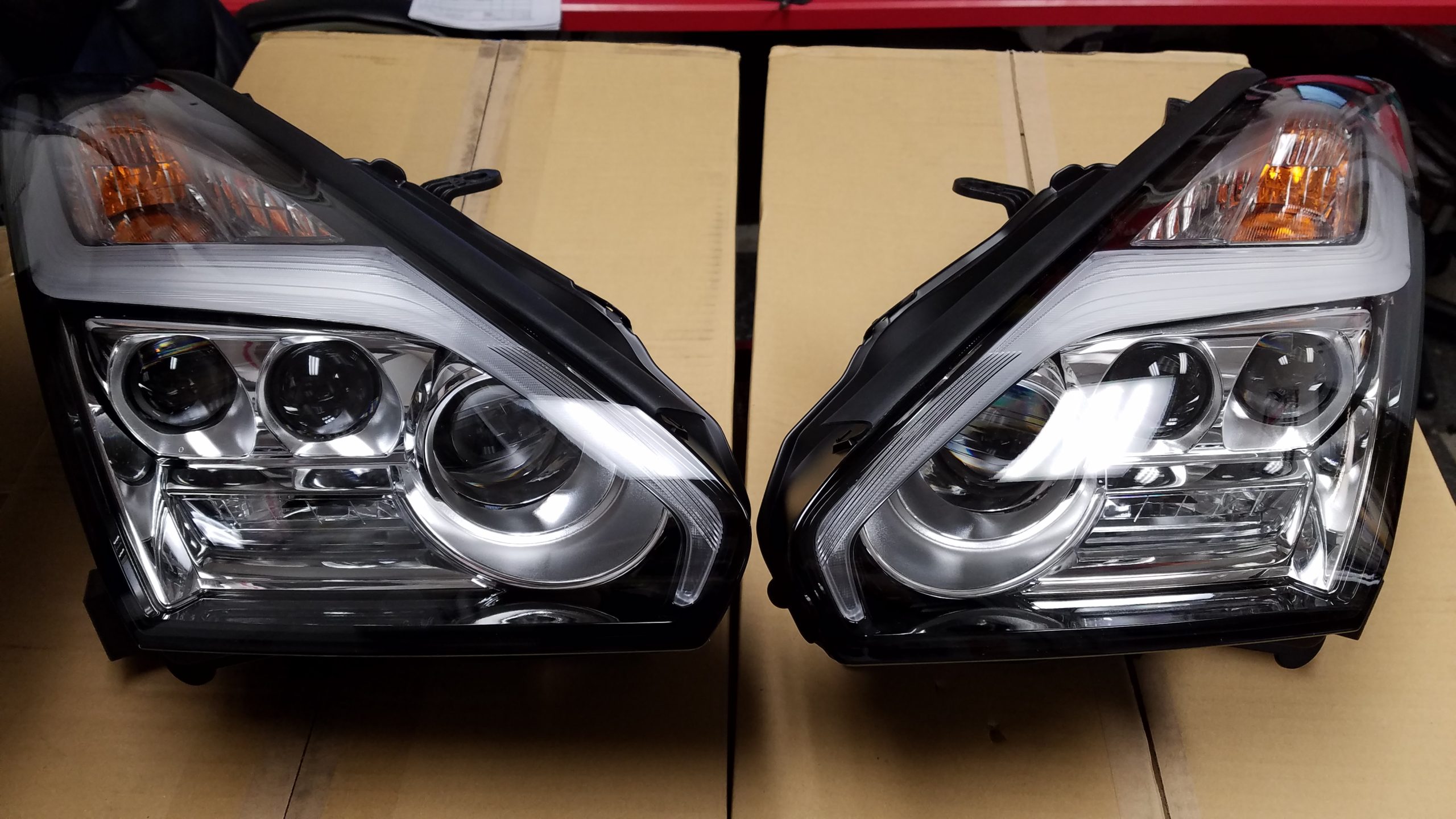 Sult imperium Leopard Headlights - 2017+ R35 GT-R - Genuine OEM Nissan